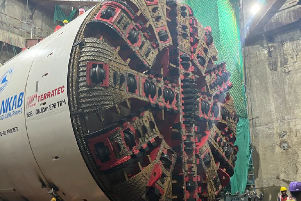 C3-TU01-S98-TBM Loweirng at Venugopal Shaft